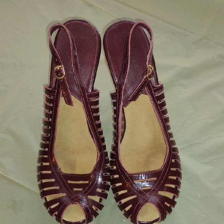 Michael Kors Burgundy Sandals 9.5